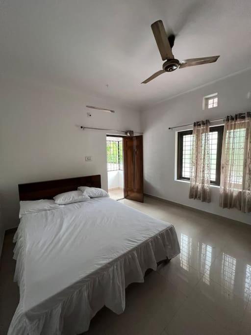Villa Kalarikkal House Kochi Esterno foto
