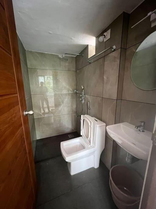 Villa Kalarikkal House Kochi Esterno foto
