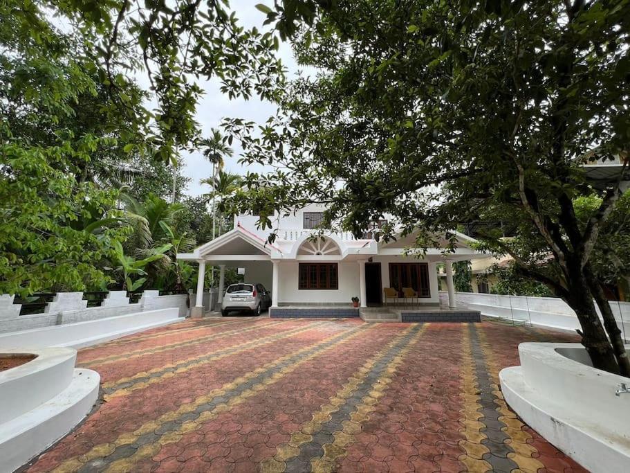 Villa Kalarikkal House Kochi Esterno foto